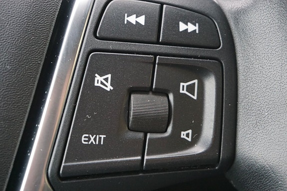 Volvo V60 10 of 30