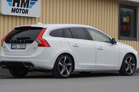 Volvo V60 14 of 30