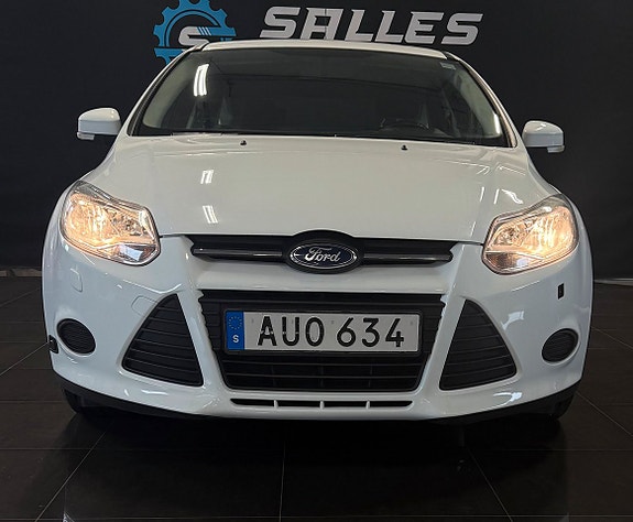 Ford Focus 3 of 5