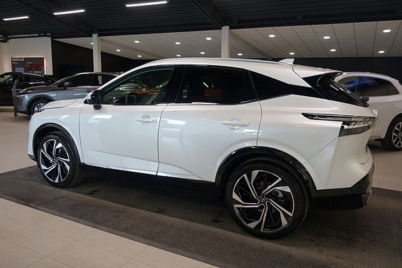 Nissan Qashqai 2 of 5