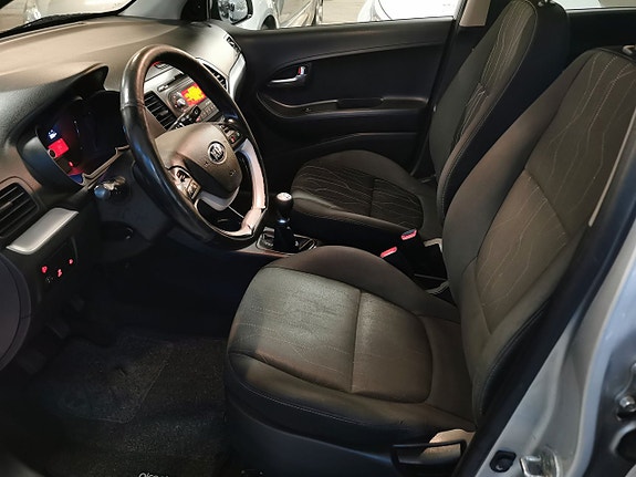 Kia Picanto 6 of 16