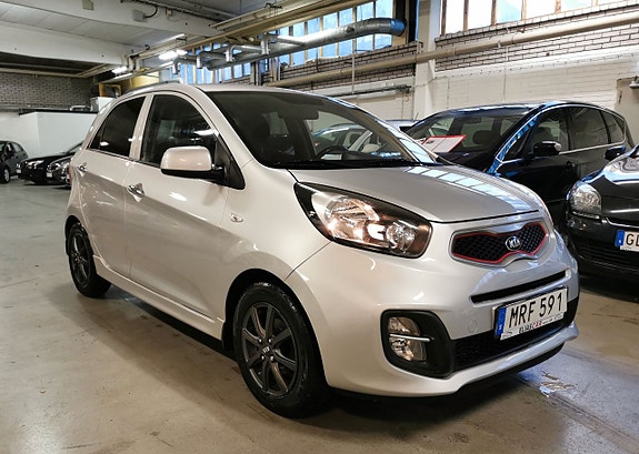Kia Picanto 2 of 16