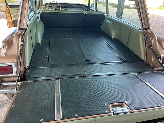 Oldsmobile Dynamic 88 12 of 25