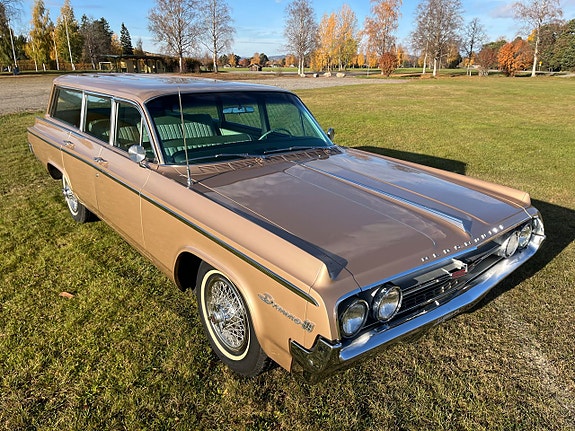 Oldsmobile Dynamic 88 15 of 25