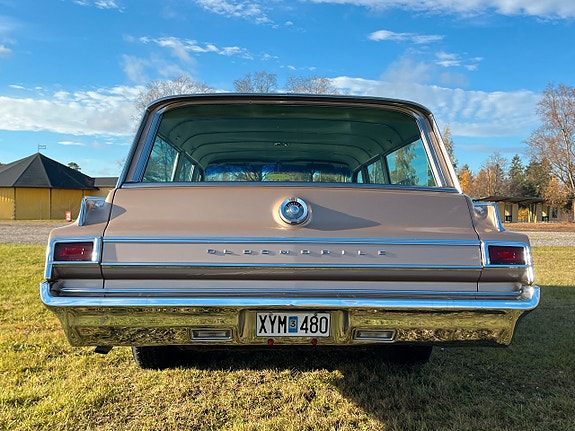 Oldsmobile Dynamic 88 9 of 25