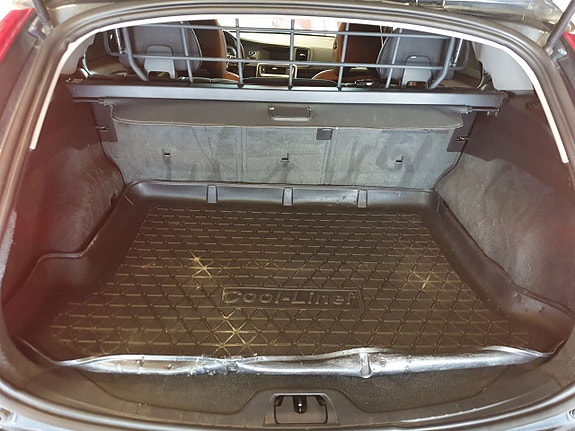 Volvo V60 7 of 8