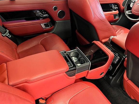Land Rover Range Rover 21 of 30