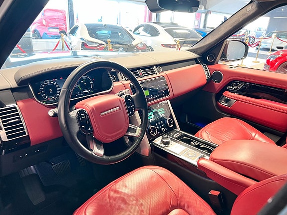Land Rover Range Rover 14 of 30