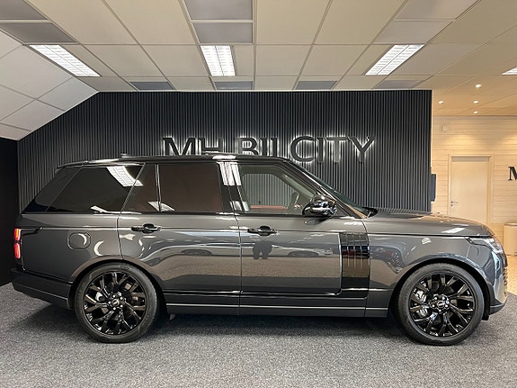 Land Rover Range Rover 8 of 30