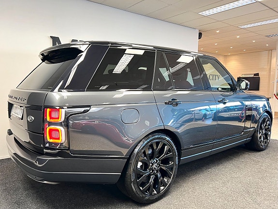 Land Rover Range Rover 9 of 30