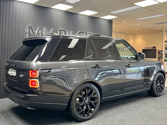 Land Rover Range Rover 12 of 30