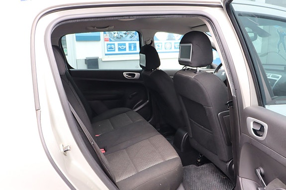 Peugeot 307 9 of 14