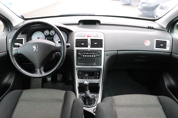 Peugeot 307 8 of 14