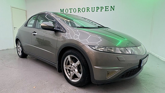 Honda Civic 2 of 21