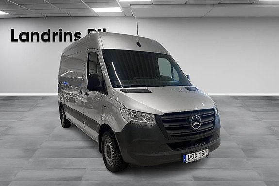 Mercedes-Benz eSprinter 312 3 of 5