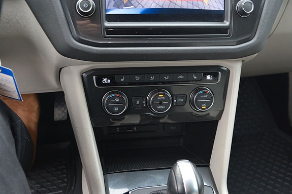 Volkswagen Tiguan 13 of 13