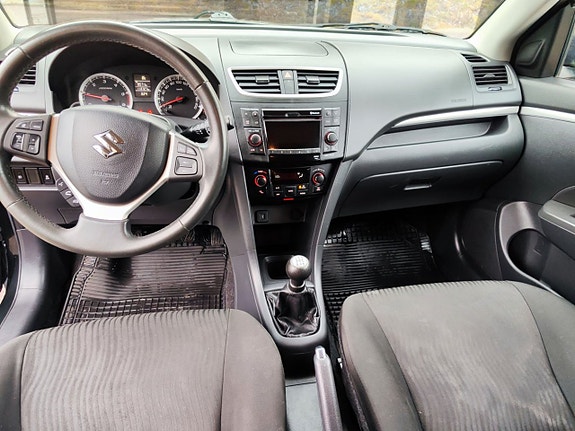 Suzuki Swift 9 of 10