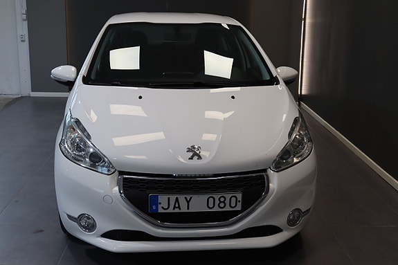 Peugeot 208 6 of 22