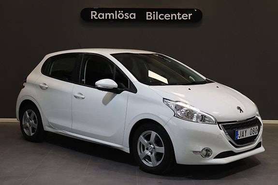 Peugeot 208 5 of 22