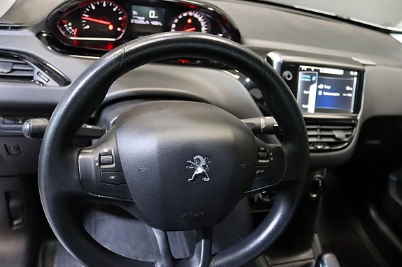 Peugeot 208 12 of 22