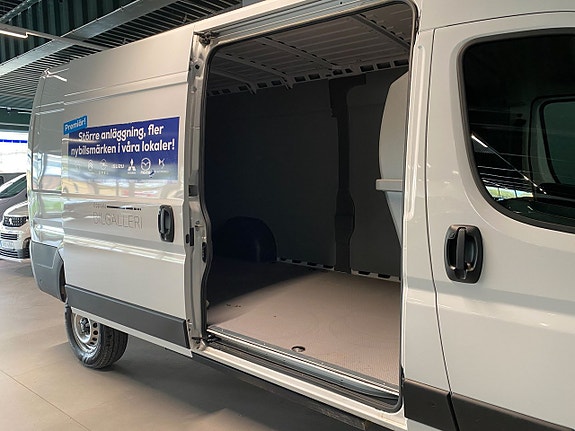 Peugeot Boxer 6 of 9