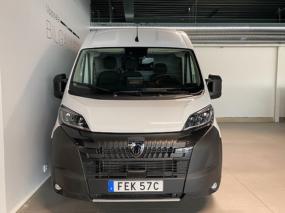 Peugeot Boxer 2 of 9