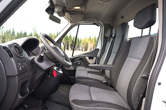 Renault Master 16 of 25