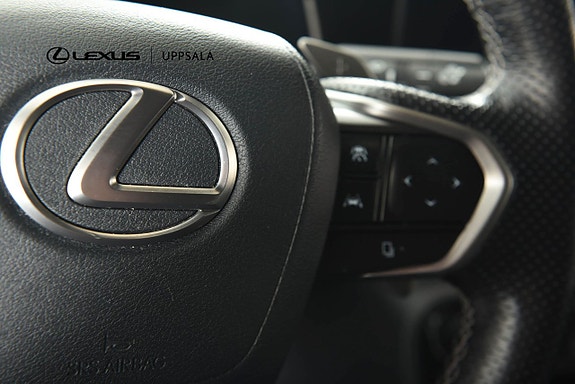 Lexus NX350h 14 of 20
