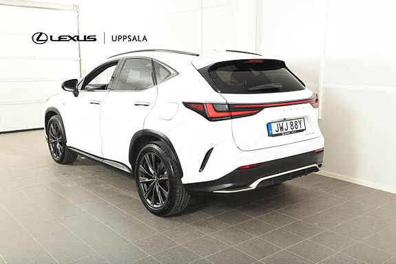Lexus NX350h 3 of 5