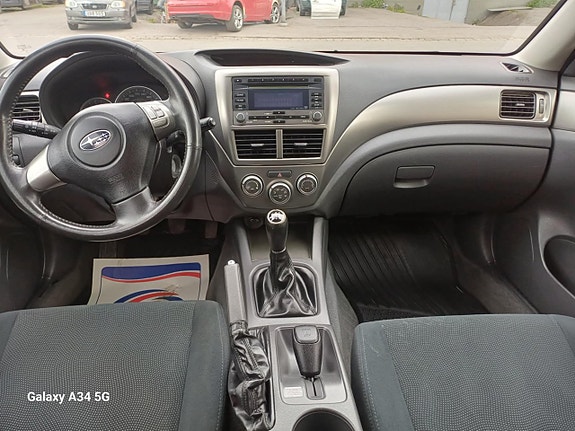 Subaru Impreza 5 of 5