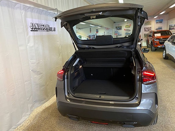 Citroen E-C4 8 of 9