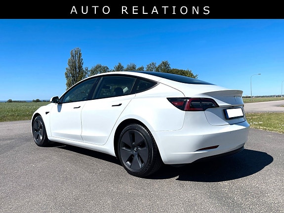 Tesla Model 3 3 of 11
