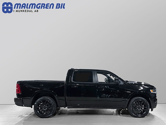 Dodge RAM 1500 4 of 5