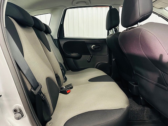 Nissan Note 12 of 19