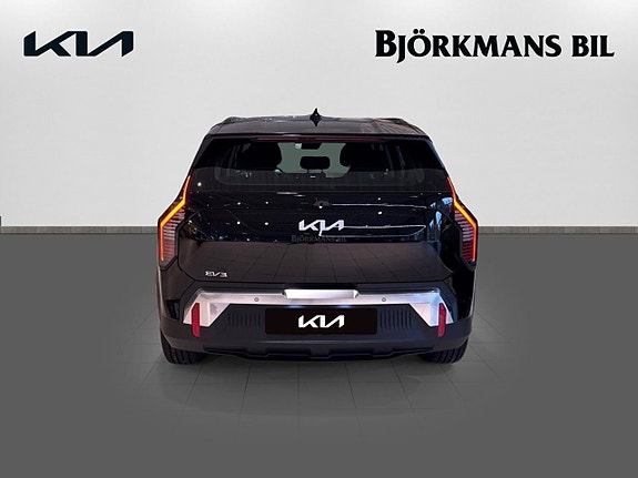 Kia EV3 5 of 24