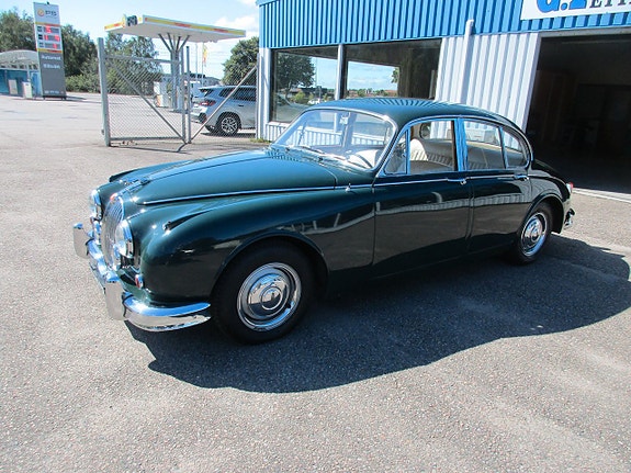 Jaguar Mark 2