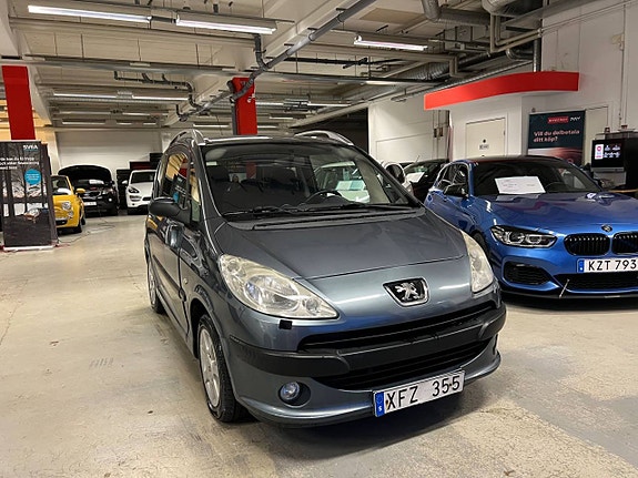 Peugeot 1007 4 of 5