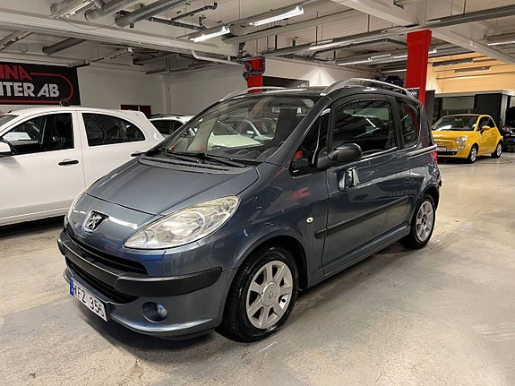 Peugeot 1007 2 of 5