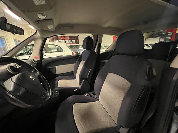 Peugeot 1007 9 of 12