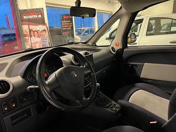 Peugeot 1007 8 of 12