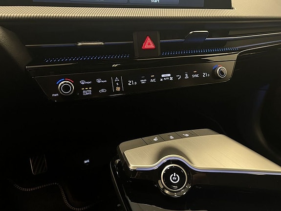 Kia EV6 15 of 22