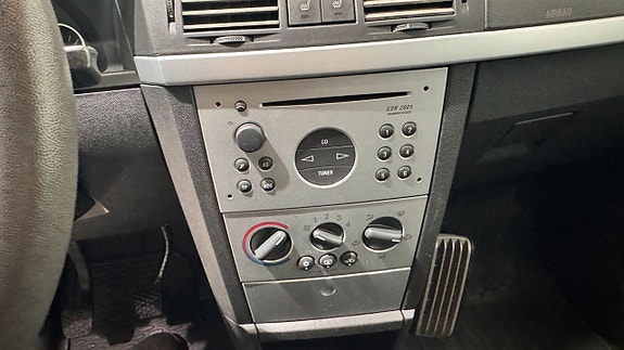 Opel Meriva 13 of 17