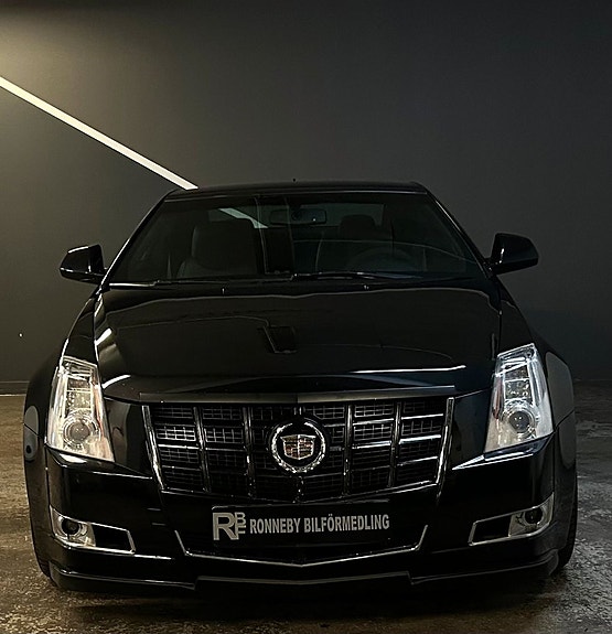 Cadillac CTS 2 of 20
