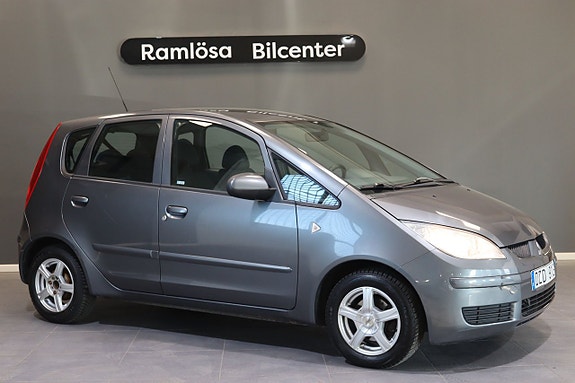 Mitsubishi Colt 5 of 17