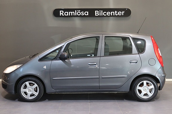 Mitsubishi Colt 2 of 17