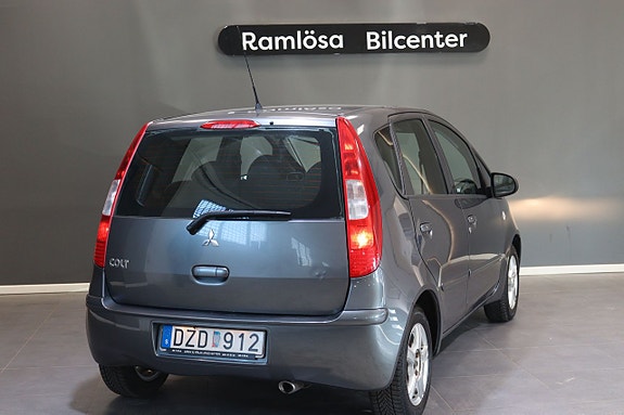 Mitsubishi Colt 6 of 17