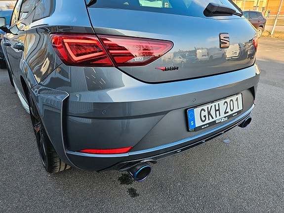 Seat Leon 5 of 5