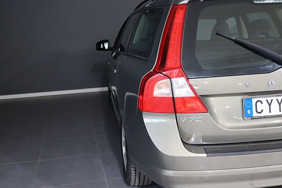 Volvo V70 18 of 25