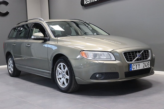 Volvo V70 7 of 25