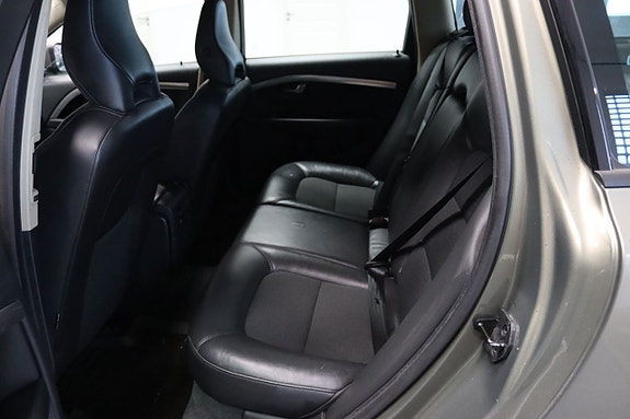 Volvo V70 24 of 25
